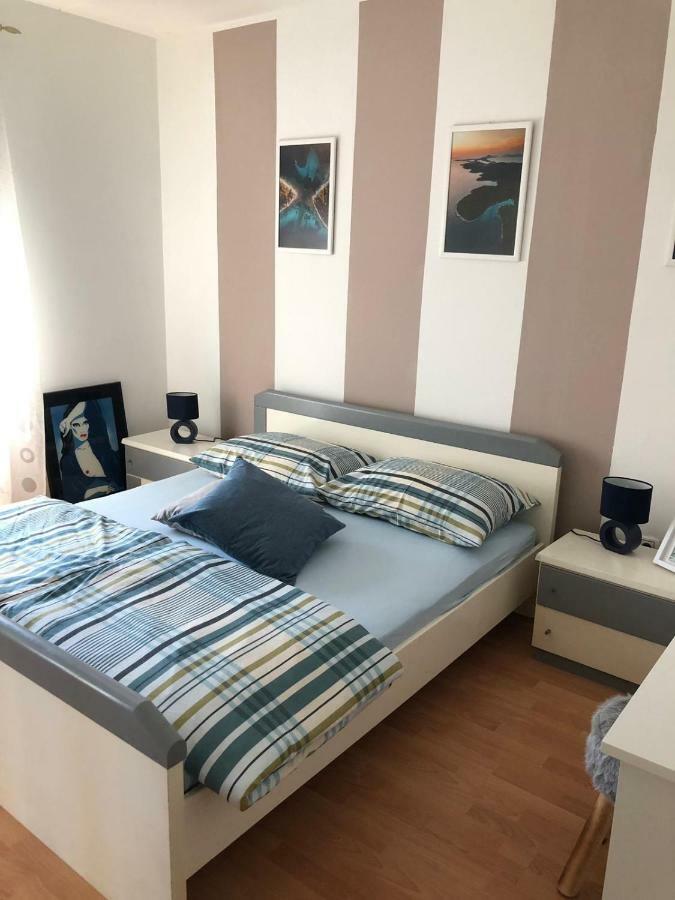 Apartament Apartman Gloria Mali Lošinj Zewnętrze zdjęcie